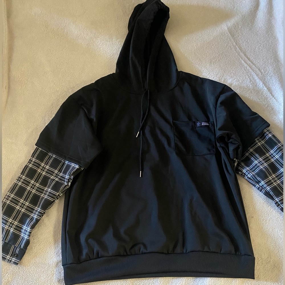 Sweater never used